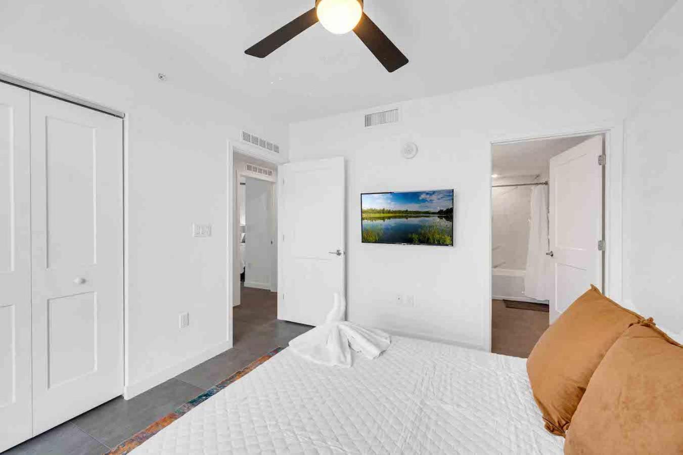 Amazing 3 Bed Unit In Dwntwn Miami With Free Parking Leilighet Eksteriør bilde