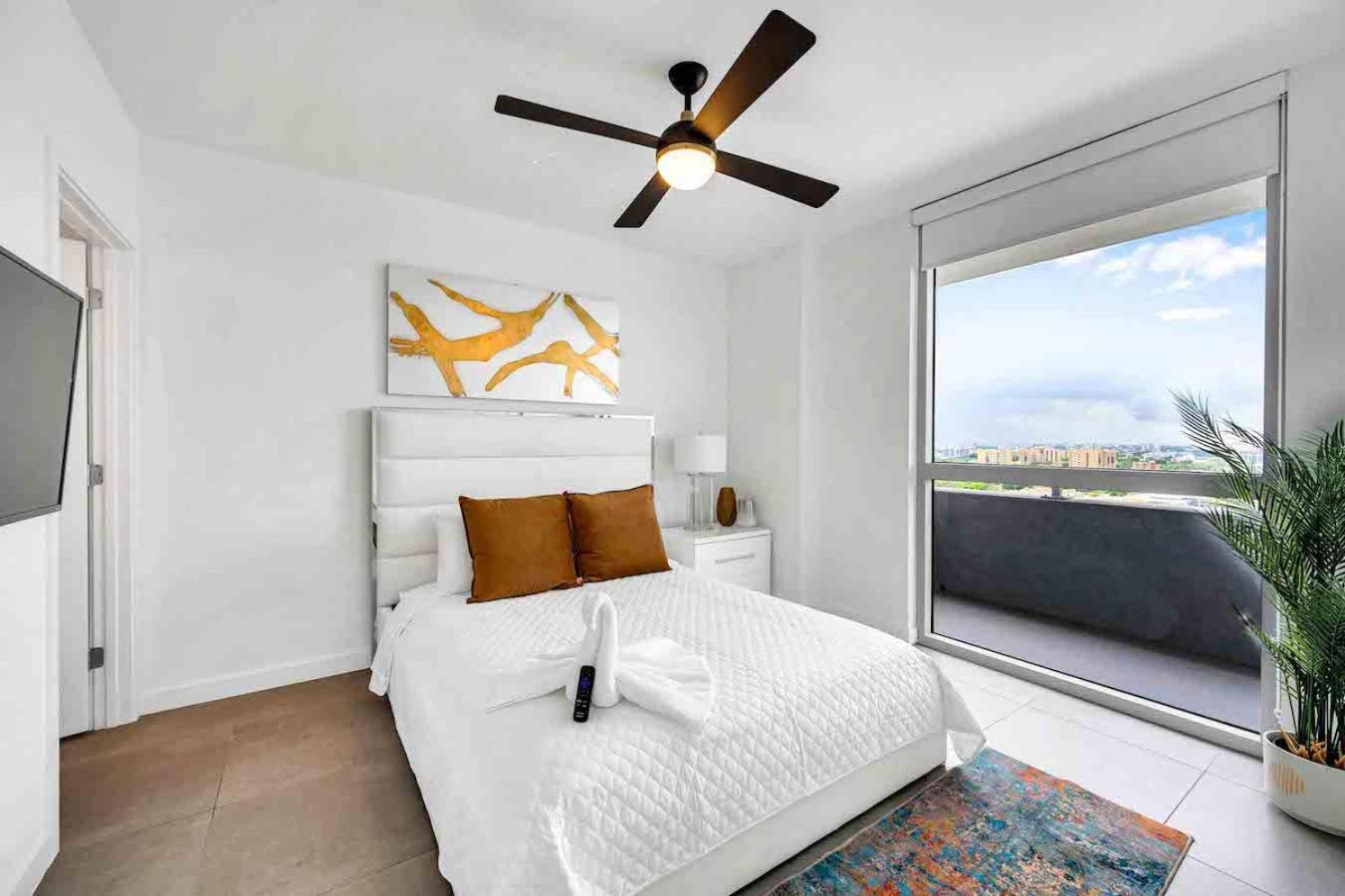 Amazing 3 Bed Unit In Dwntwn Miami With Free Parking Leilighet Eksteriør bilde