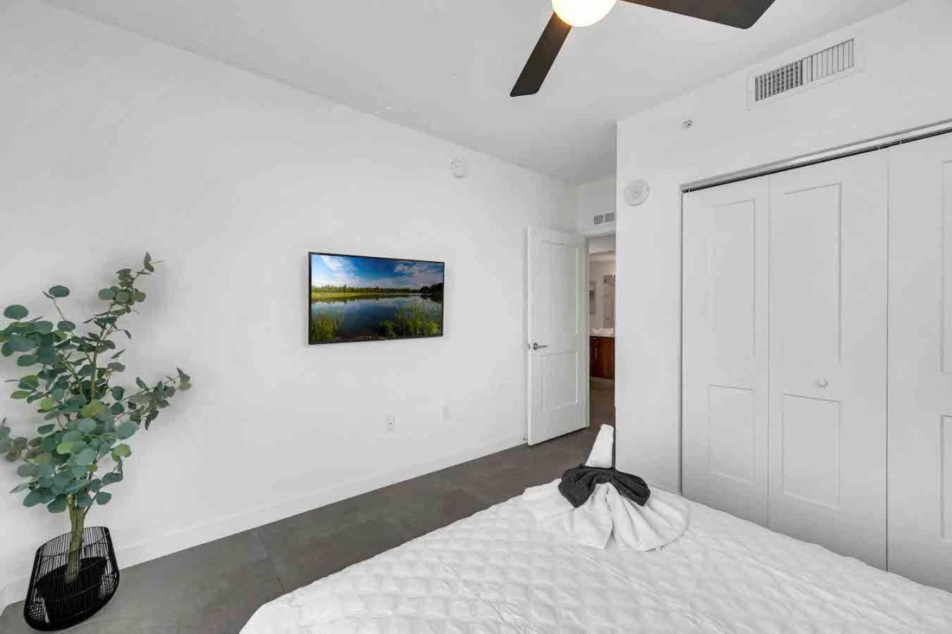 Amazing 3 Bed Unit In Dwntwn Miami With Free Parking Leilighet Eksteriør bilde