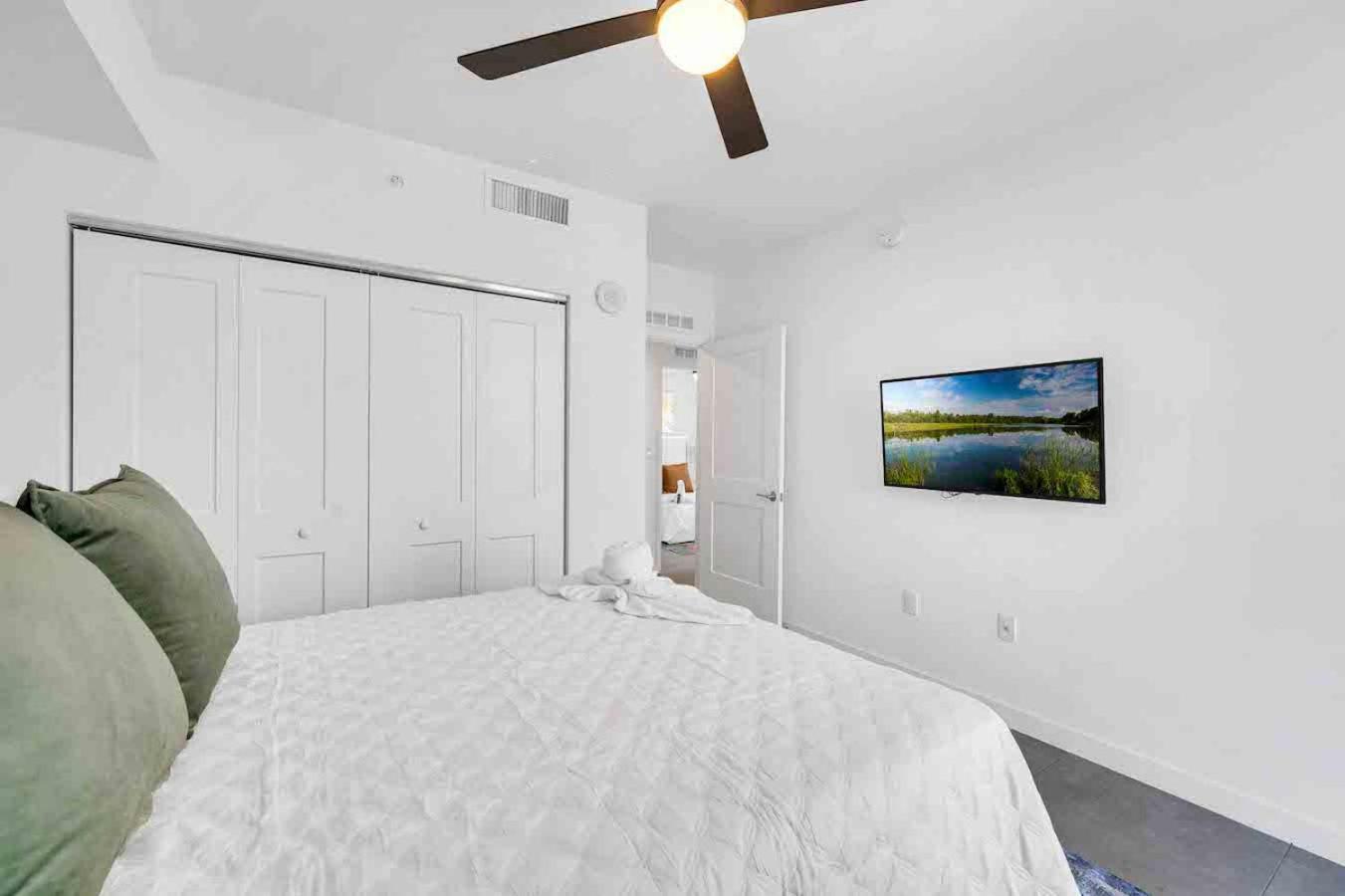 Amazing 3 Bed Unit In Dwntwn Miami With Free Parking Leilighet Eksteriør bilde