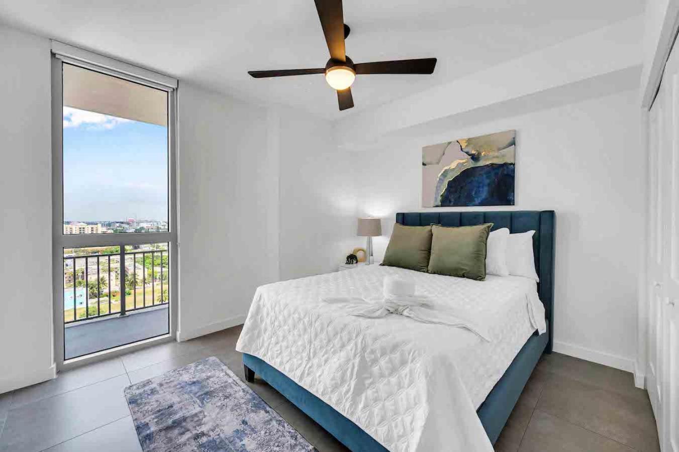 Amazing 3 Bed Unit In Dwntwn Miami With Free Parking Leilighet Eksteriør bilde